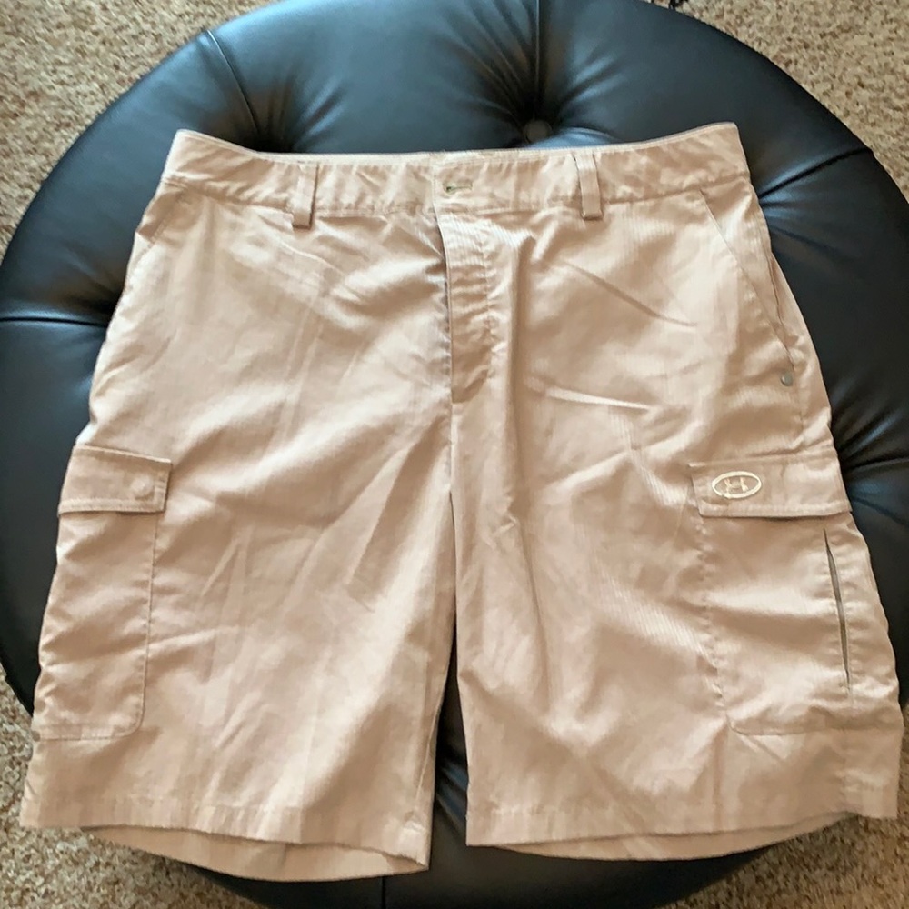 Tan underarmour shorts